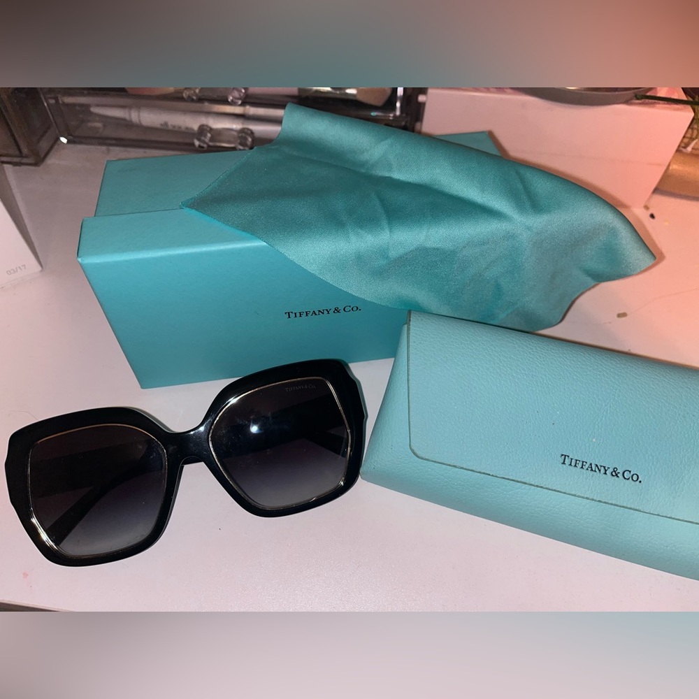 Tiffany TF 4183 Black/Grey Shaded (8001/3C) Sunglasses